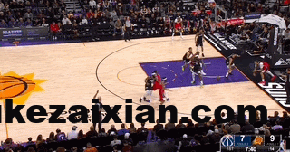 三巨头走了俩，联盟笑柄却起飞了